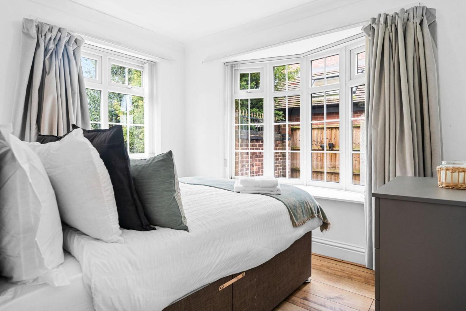 Spacious 5 Bedroom House Nottingham Exterior foto